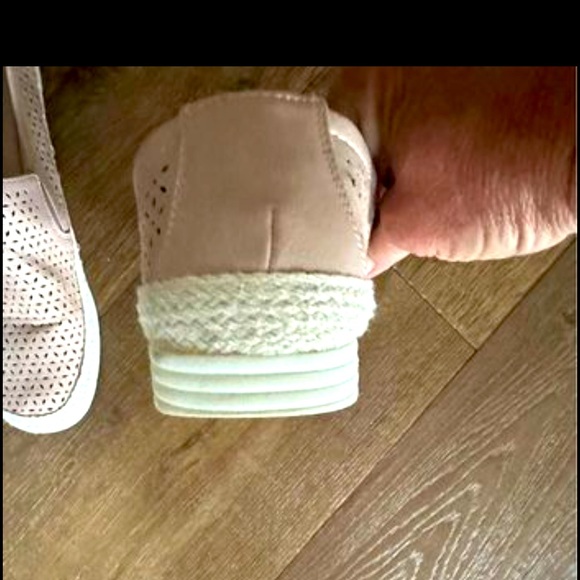 Women’s Loafers/Slides - Picture 3 of 4